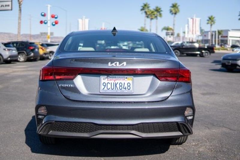 Used 2023 Kia Forte LXSImage 6