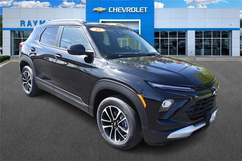 2025 Chevrolet TrailBlazer LTImage 10