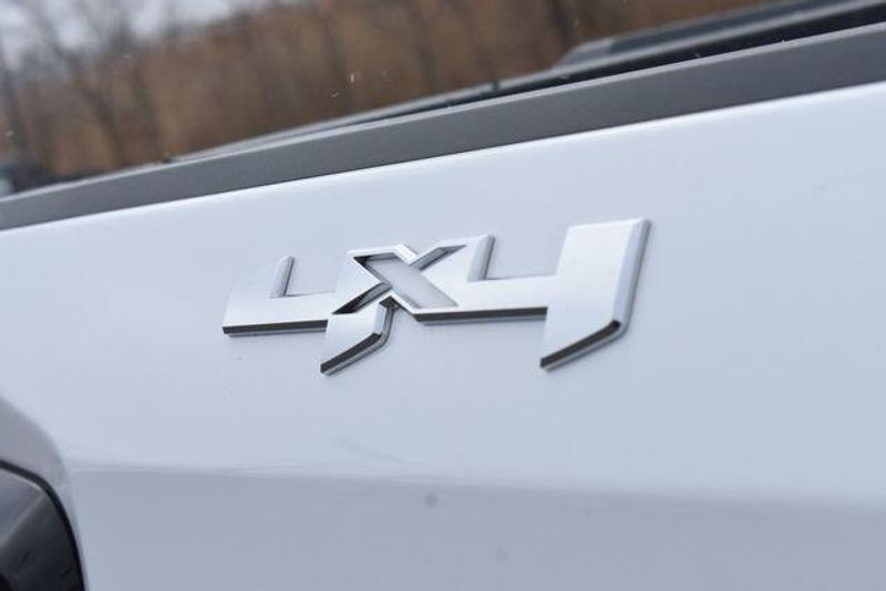 Used 2024 GMC Sierra 1500 ProImage 14