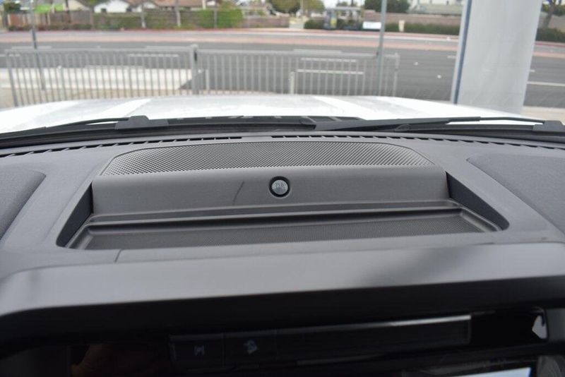 2025 Ford F-150 LariatImage 29