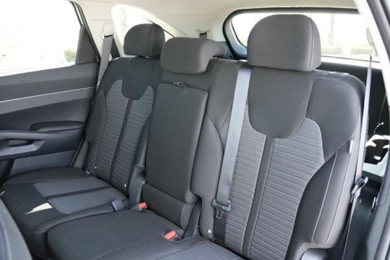 New 2026 Kia Sorento LXImage 15