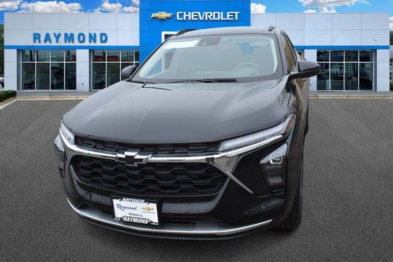 New 2026 Chevrolet Trax LTImage 8