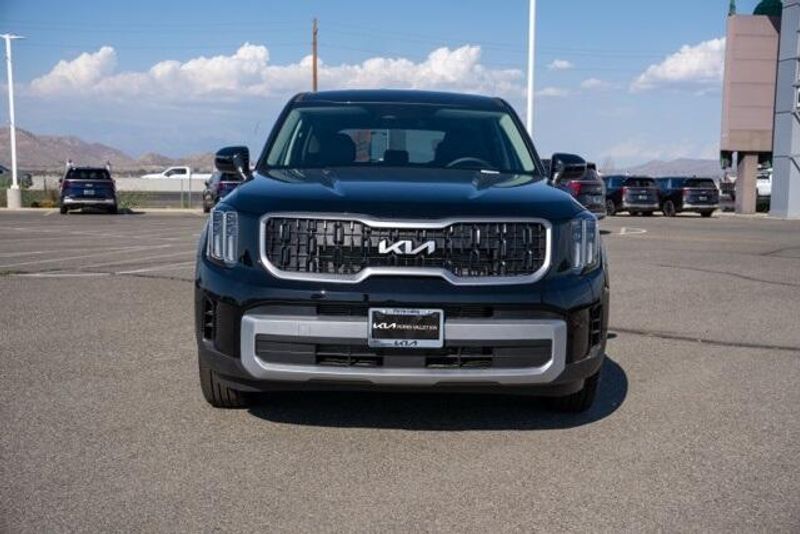 New 2025 Kia Telluride LXImage 2
