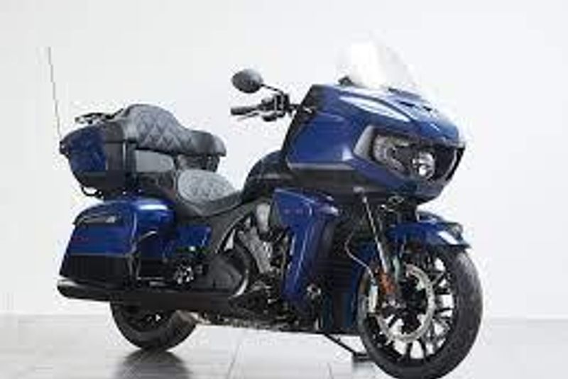 2025 INDIAN MOTORCYCLE PURSUIT DARK HORSE 112  RA 49ST BLACK METALLIC VIVID CRYSTAL W SPRINGFIELD BLUE 