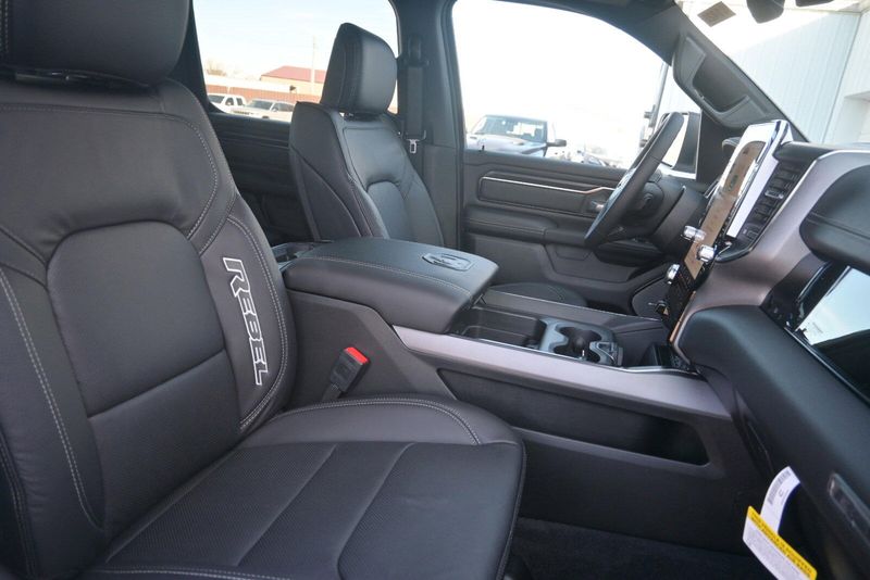 2025 RAM 1500 RebelImage 15