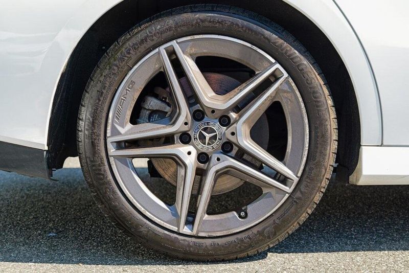 2022 Mercedes Benz CLA 250 photo 12