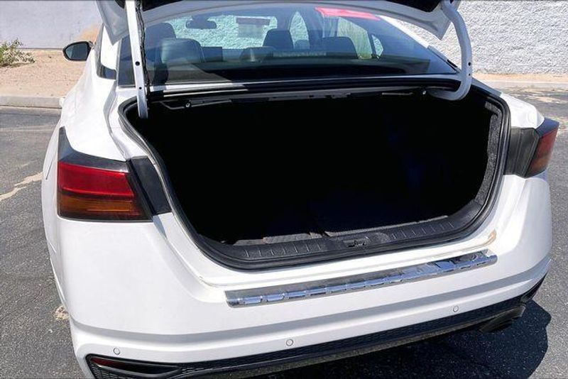 Used 2023 Nissan Altima 2.0 SRImage 34