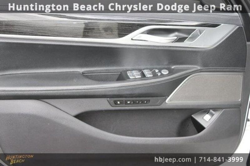 2020 BMW 7 Series 740iImage 11