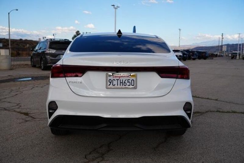 Used 2023 Kia Forte LXSImage 6