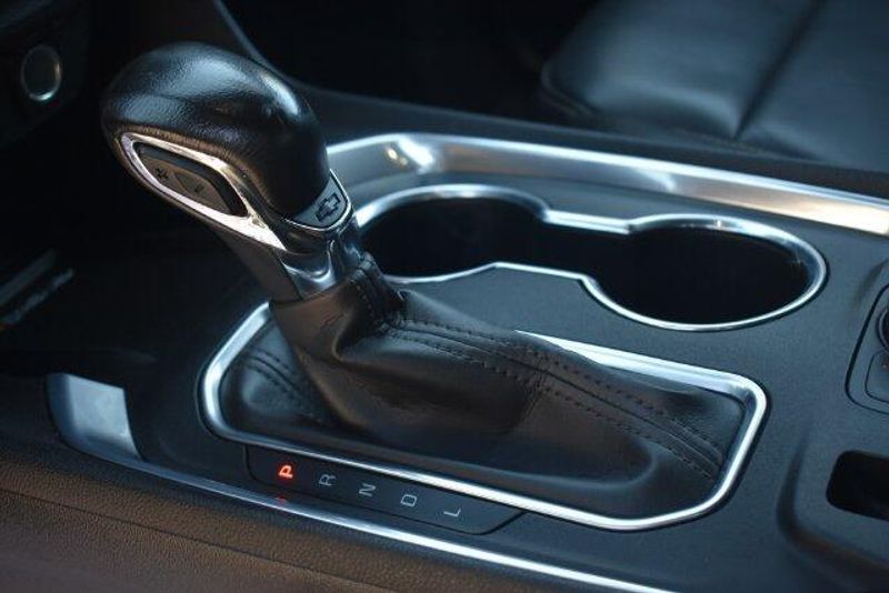 Used 2022 Chevrolet Traverse LT LeatherImage 25