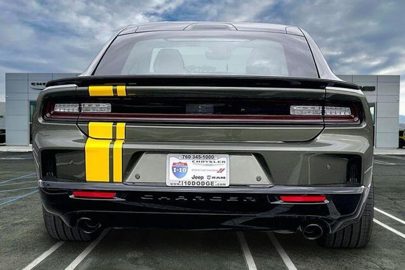 New 2026 Dodge Charger Scat Pack 2-door AwdImage 3