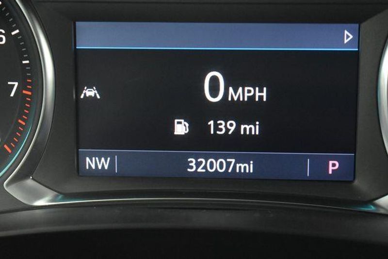 Used 2023 Chevrolet Traverse LT LeatherImage 15