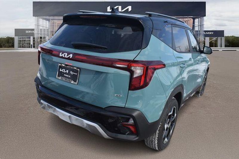 New 2026 Kia Seltos SImage 4