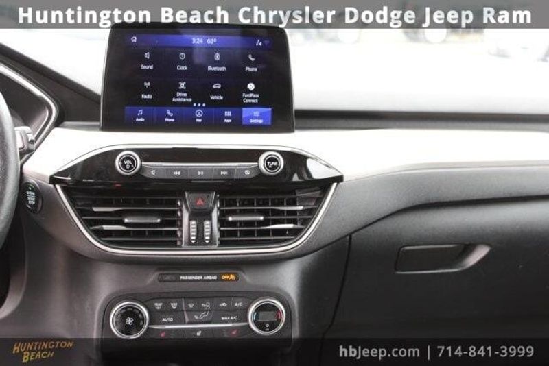 2020 Ford Escape SELImage 13