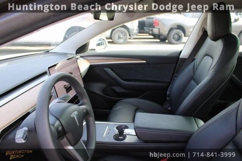 2023 Tesla Model 3 PerformanceImage 40