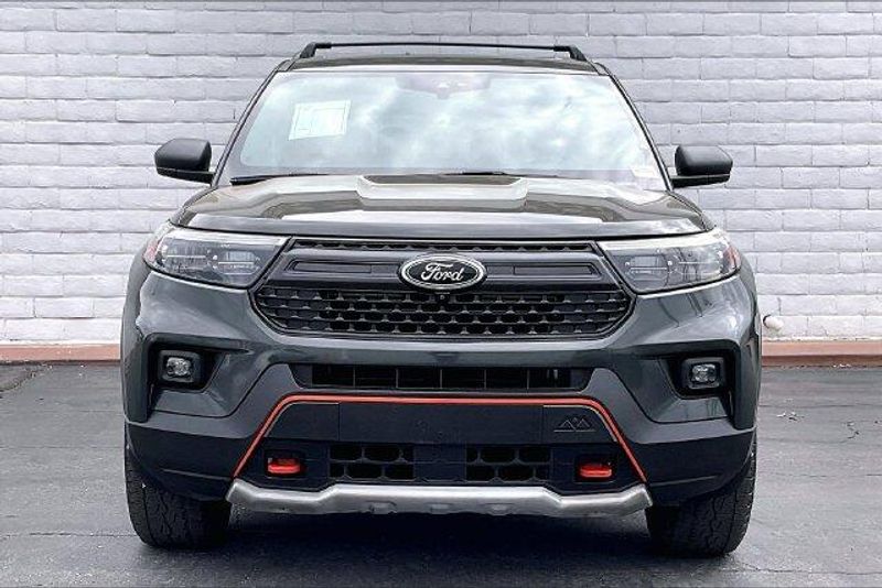 Used 2022 Ford Explorer TimberlineImage 2