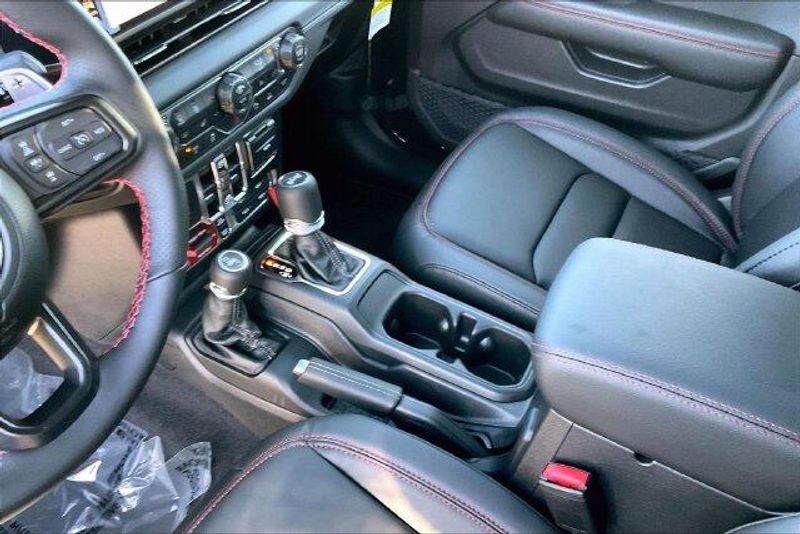 New 2027 Jeep Wrangler 4-door MoabImage 7