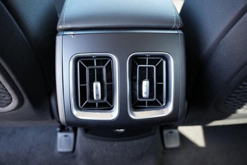 New 2026 Kia Sorento LXImage 19