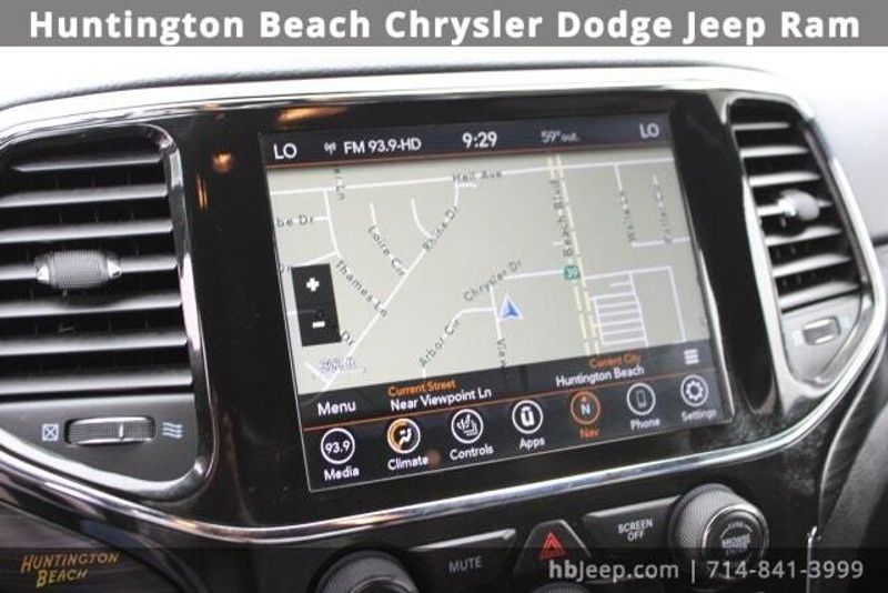 2021 Jeep Grand Cherokee Laredo XImage 28