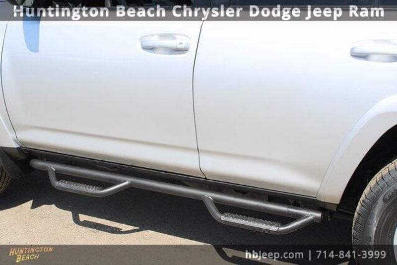2021 Toyota 4Runner SR5Image 7