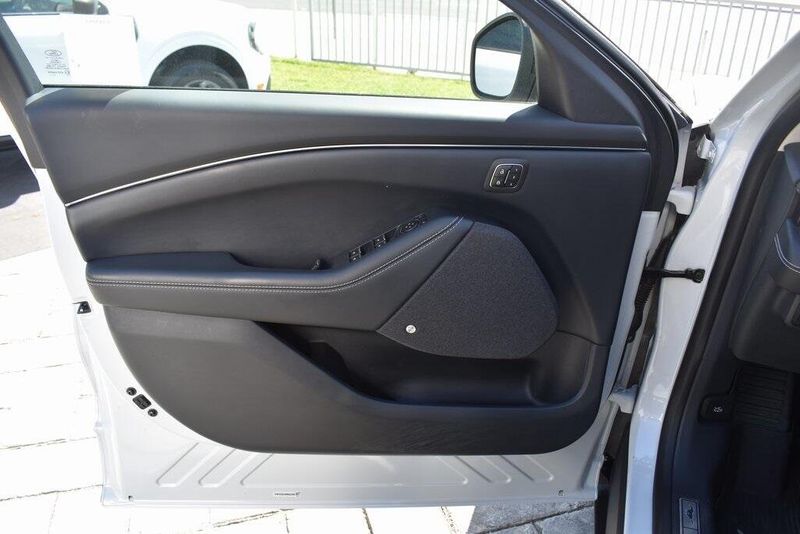 Used 2022 Ford Mustang Mach-E PremiumImage 14