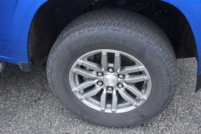 Used 2023 Chevrolet Colorado LTImage 11