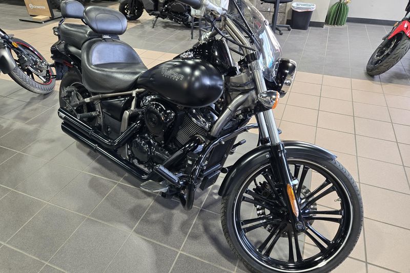 2010 KAWASAKI VULCAN 900 CUSTOM BLACK 