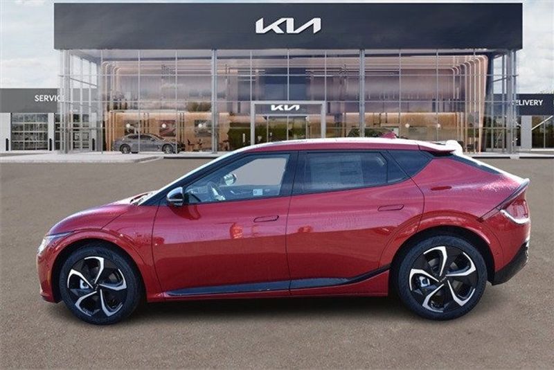 2024 Kia EV6 GT-LineImage 8