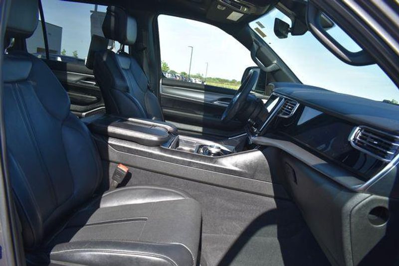 2024 Jeep Wagoneer Series IIImage 16