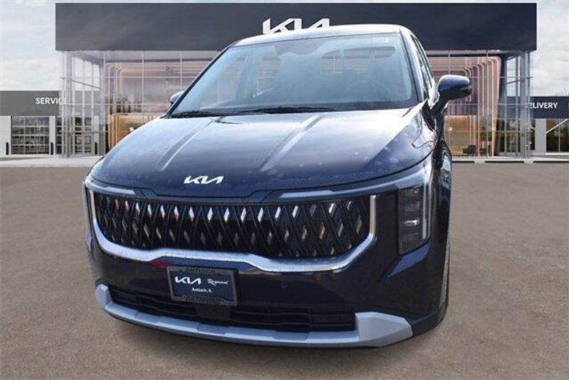 2025 Kia Carnival LXSImage 7