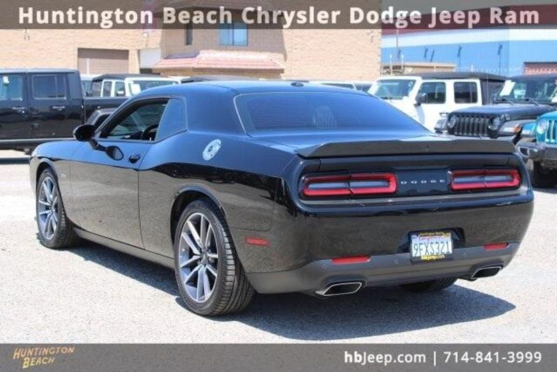 2023 Dodge Challenger R/TImage 3