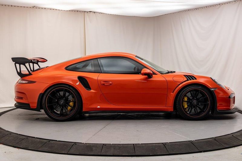 2016 Porsche 911 GT3 RSImage 6