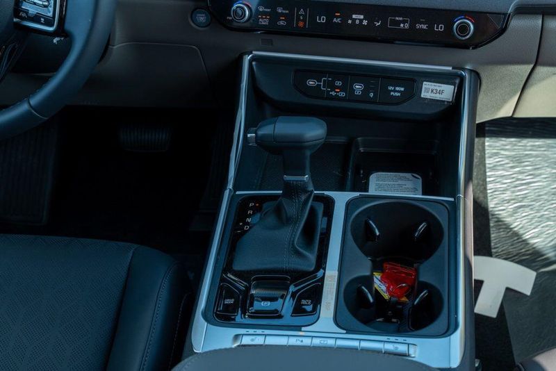 New 2026 Kia Carnival Hybrid SXImage 19