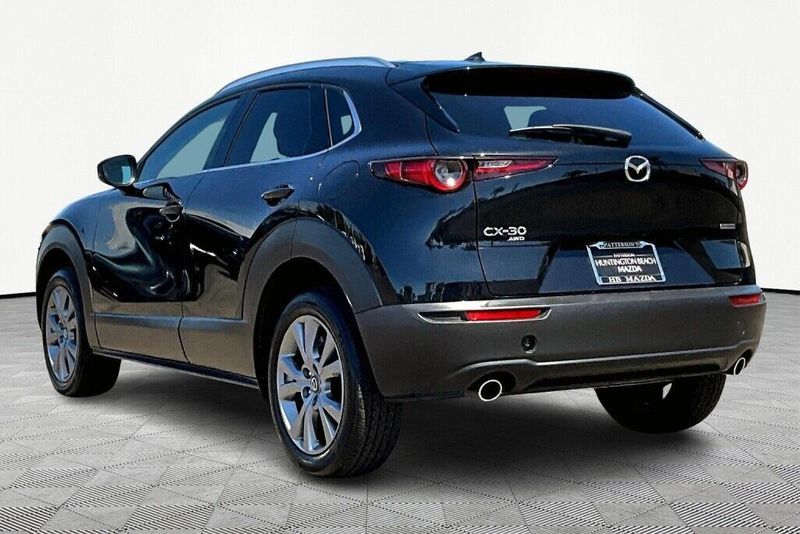 2024 Mazda CX-30 2.5 S Premium PackageImage 8