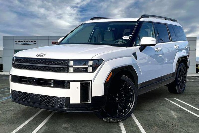 Used 2024 Hyundai Santa Fe CalligraphyImage 1