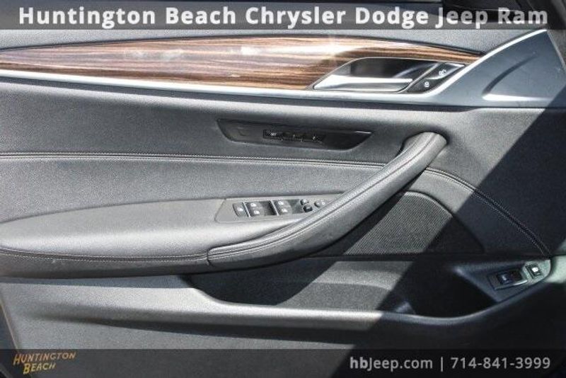 2023 BMW 5 Series 530e IperformanceImage 10