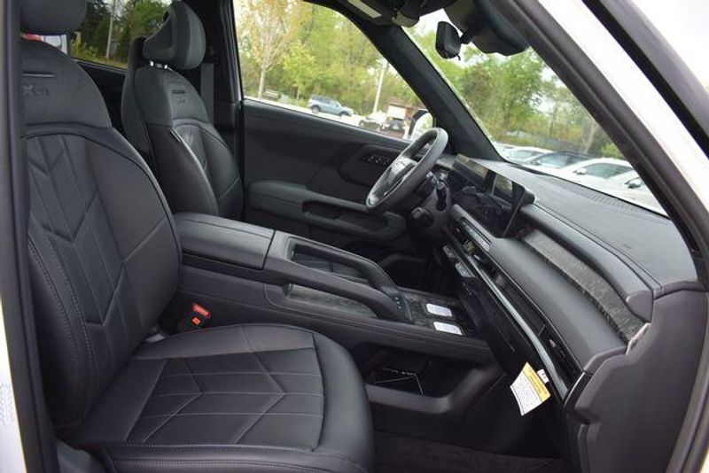 New 2027 Kia Telluride X-Pro SX-PrestigeImage 18