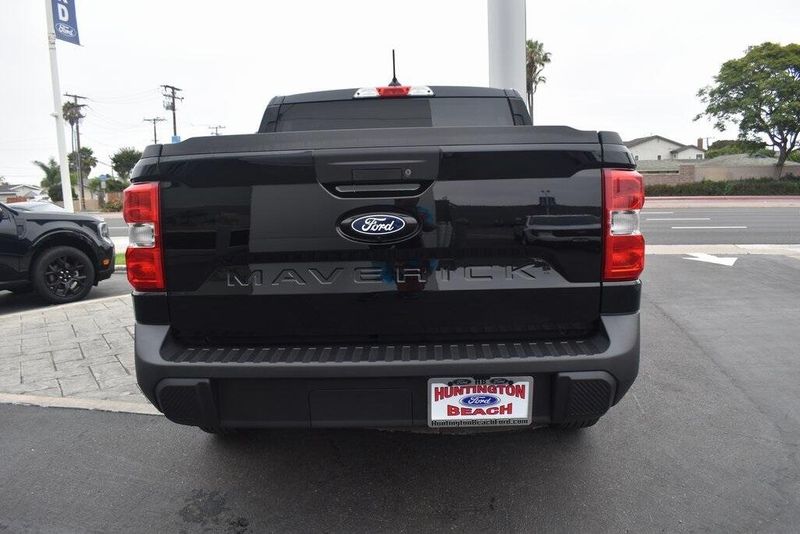 New 2025 Ford Maverick XLImage 6