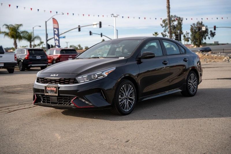 Used 2022 Kia Forte GT-LineImage 3