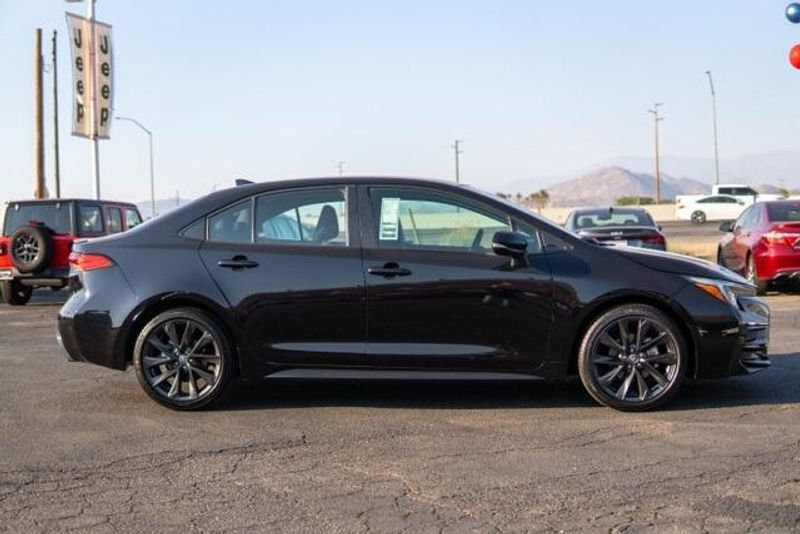 Used 2024 Toyota Corolla SEImage 8