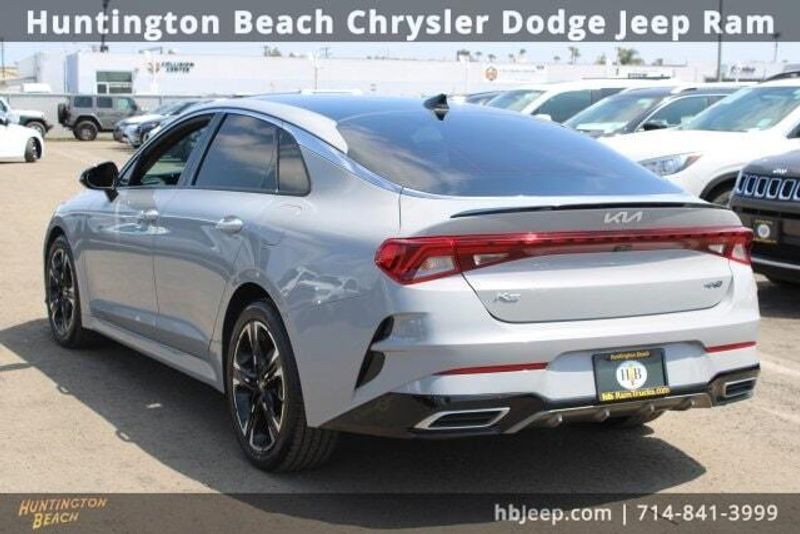 2022 Kia K5 GT-LineImage 3