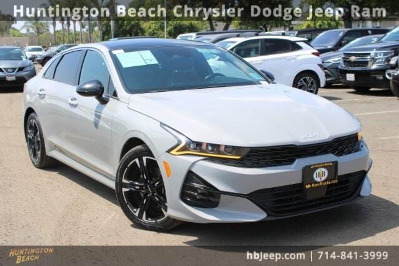 2022 Kia K5 GT-LineImage 1
