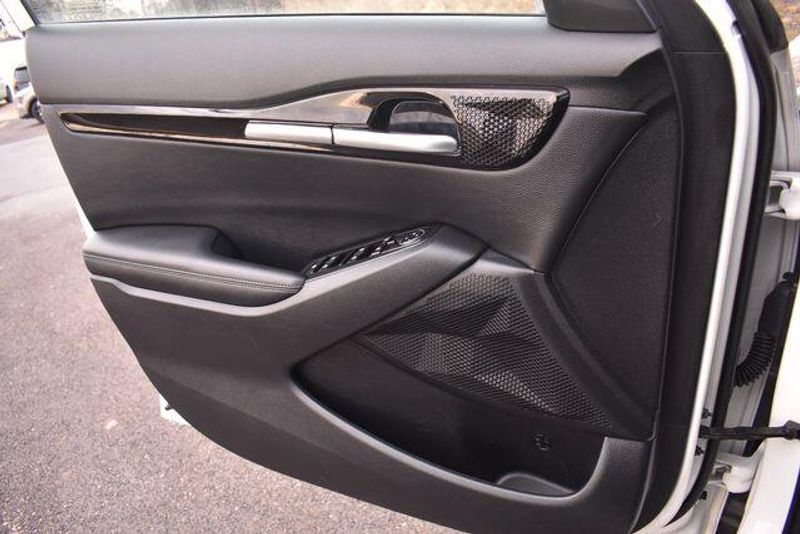 Used 2024 Kia Seltos SImage 32