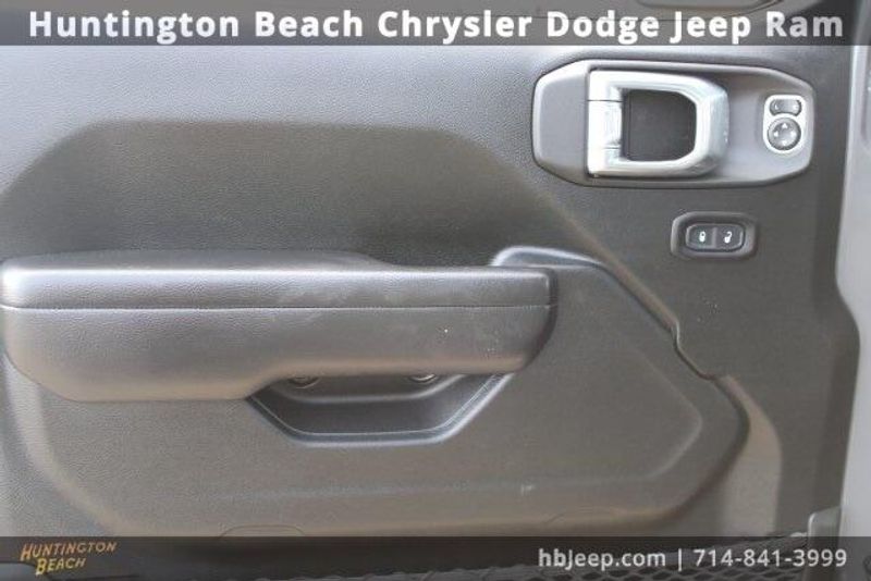 2021 Jeep Wrangler Unlimited Sport SImage 8