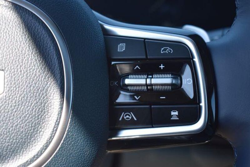 New 2026 Kia Carnival Hybrid SX PrestigeImage 34