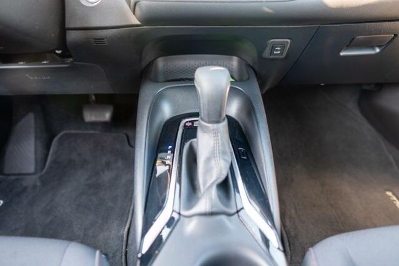 Used 2024 Toyota Corolla SEImage 16