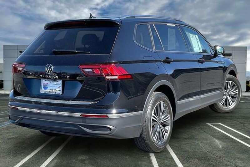 Used 2024 Volkswagen Tiguan 2.0T Wolfsburg EditionImage 13