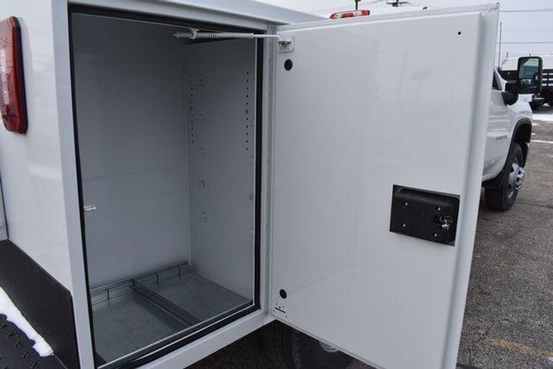 New 2025 Chevrolet Silverado 3500HD Work TruckImage 18