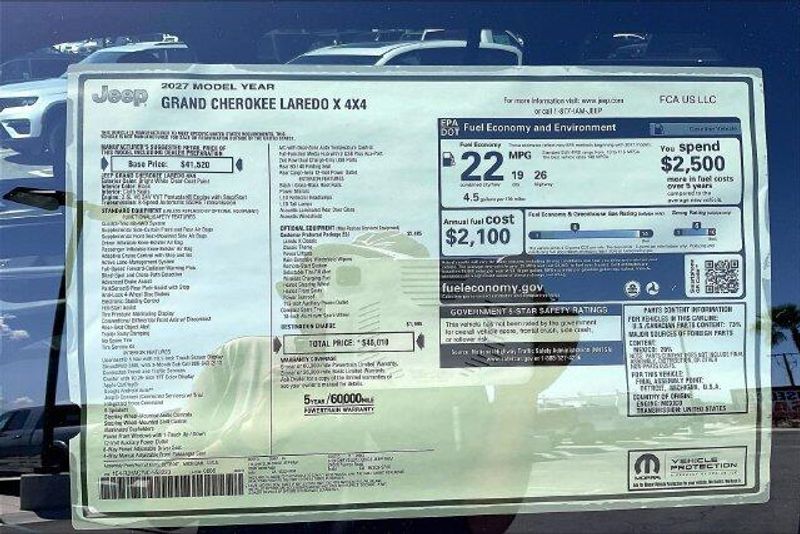 New 2027 Jeep Grand Cherokee Laredo X 4x4Image 16