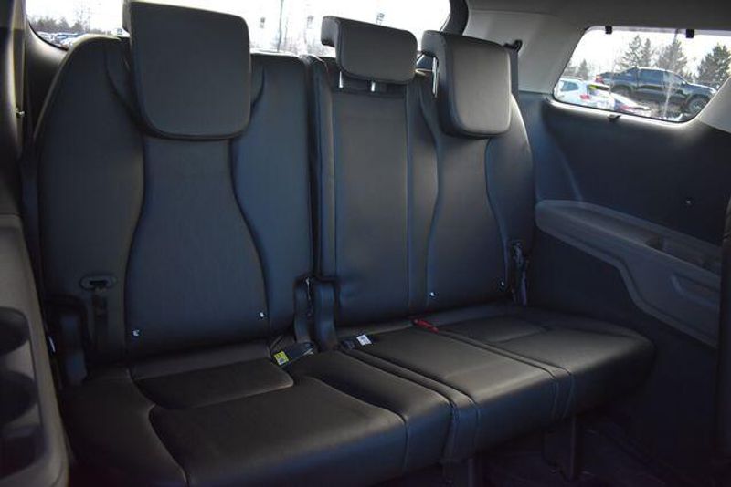 New 2026 Kia Carnival Hybrid EXImage 15